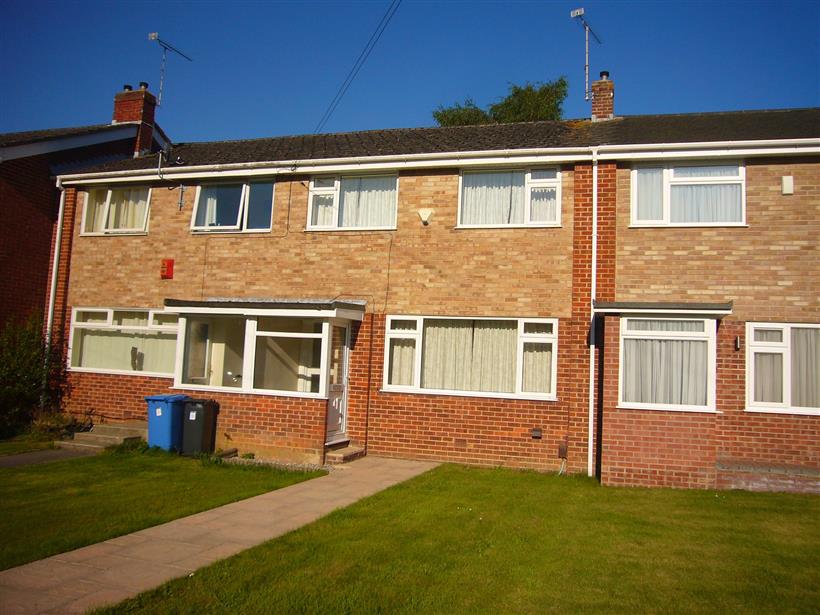 Spacious Three Bedroom House To Let
