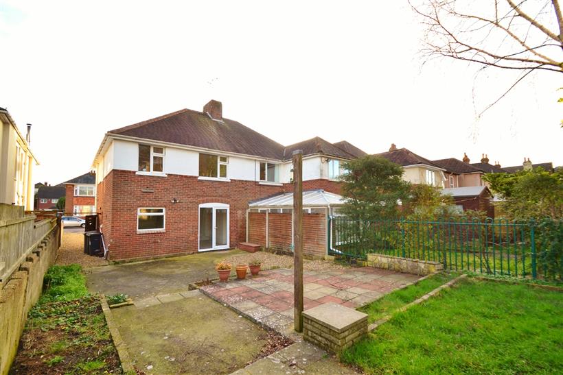 Detached Family Home in desirable location