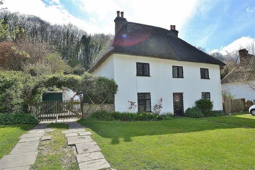 Rare Opportunity To Rent This Stunning 18th Century Cottage