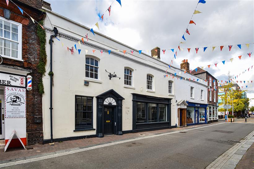 Former Pizza Express In Poole Let To Renoufs Cheese & Wine Bar