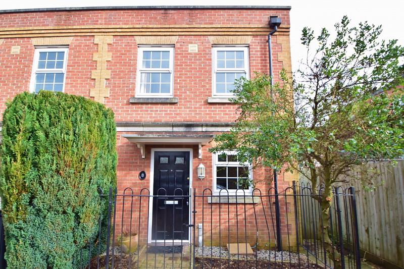 Superb Two Bedroom Home With A Delightful Rear Garden!