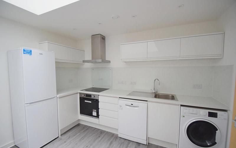 Brand New 1 Double Bedroom Apartment For Let!
