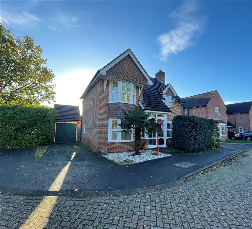 Spacious Three Bed Family Home On The Sought-After Camellias Development