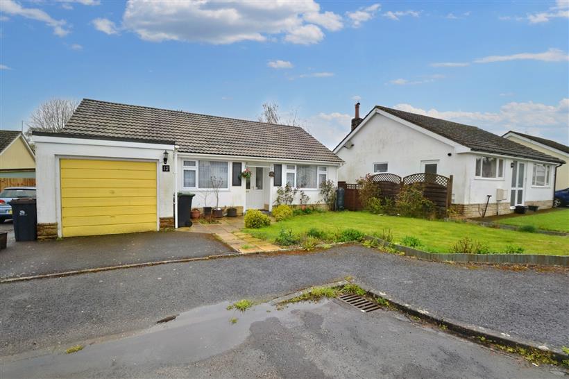 Detached Bungalow in Quiet Cul-de-sac - Thornicombe Hill, Child Okeford