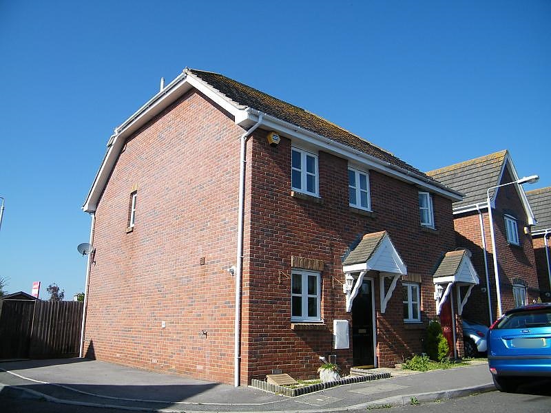 Two Bedroom Semi-Detached House Unexpectedly Re-Available! 