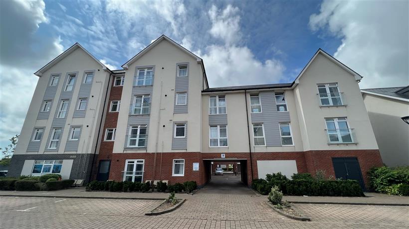 Two Bedroom Apartment in Sought after Location