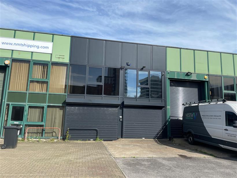 Freehold Business Unit in Central Southampton Sold by Goadsby