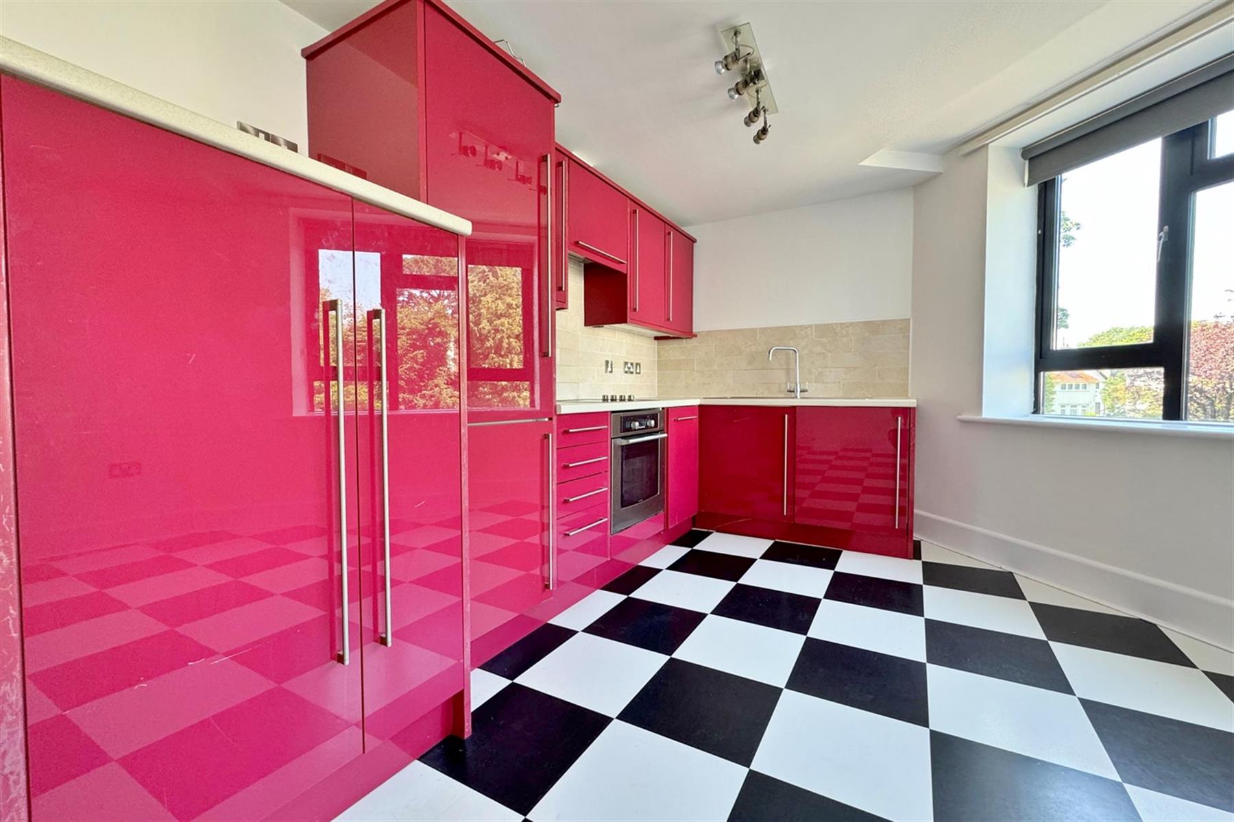 Kitchen Dining Area