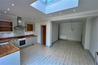 Kitchen/ Dining Area