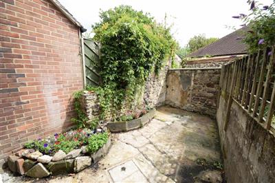 Courtyard Garden