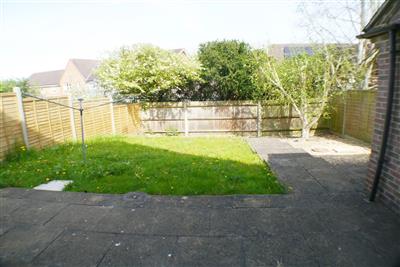  Enclosed Rear Garden