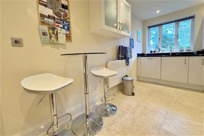 Kitchen Dining Area